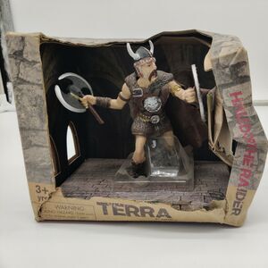 Terra By Battat 5" Halldor the Raider Fantasy Viking Figure- NIB (ripped box)